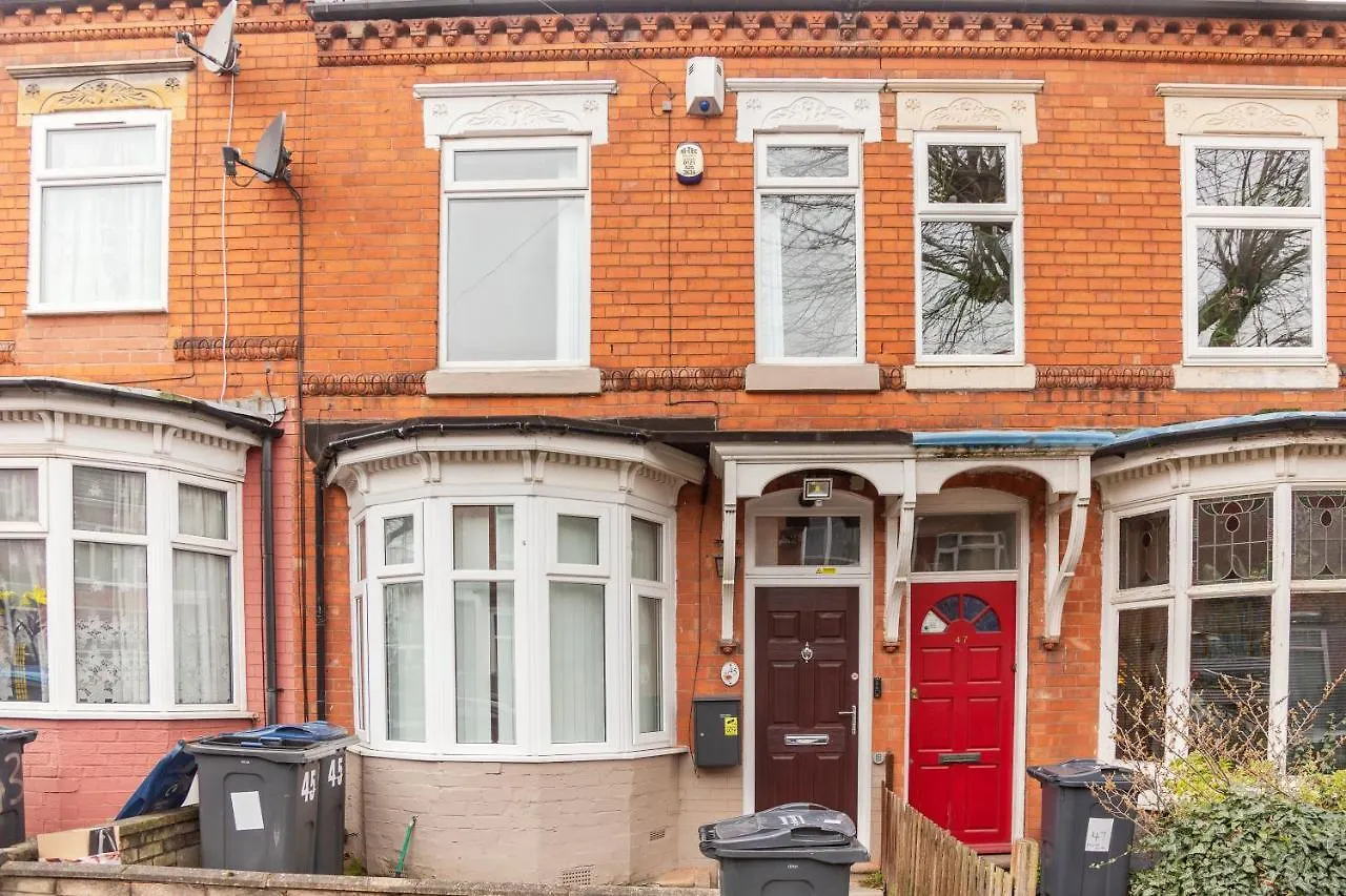 Luxury 4 Bed House With Jacuzzi, We Take Deposits Villa Birmingham United Kingdom